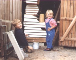 Painting the ends of the drying planks prevents cracks appearing due to the ends drying too fast